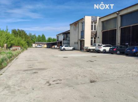 Pronájem - komerční objekt, výroba, 200 m²