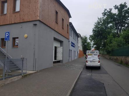 Pronájem - komerční objekt, obchodní centrum, 430 m²