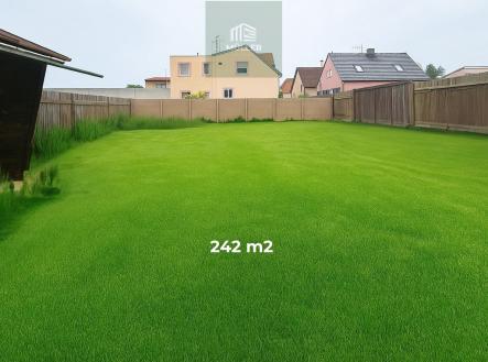 cena-7.800.000-3-1-230m2-917m2-pozemek.zip-1.jpeg | Prodej - pozemek pro bydlení, 242 m²