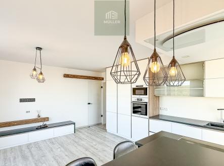img-4117.jpeg | Pronájem bytu, 2+kk, 212 m²