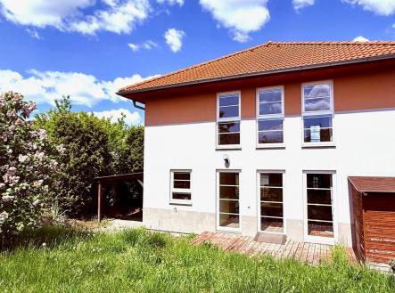 . | Prodej - dům/vila, 143 m²