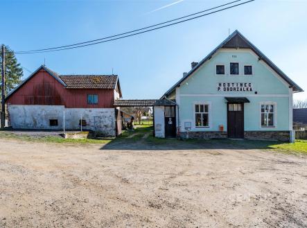 . | Prodej - dům/vila, 197 m²