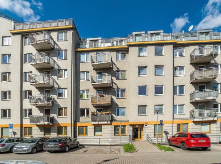 . | Pronájem bytu, 2+kk, 54 m²