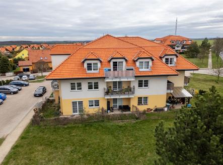 . | Prodej bytu, 1+kk, 41 m²