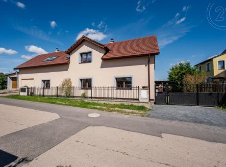 . | Prodej - dům/vila, 224 m²
