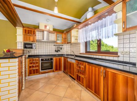 . | Prodej - dům/vila, 224 m²