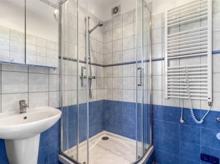. | Pronájem bytu, 2+1, 68 m²