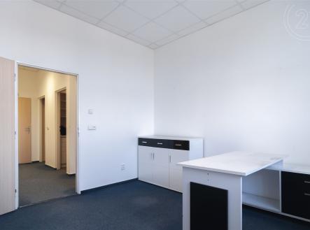 . | Pronájem - kanceláře, 61 m²