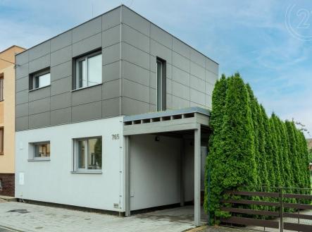 . | Prodej - dům/vila, 106 m²