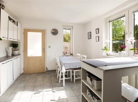 . | Prodej - dům/vila, 83 m²