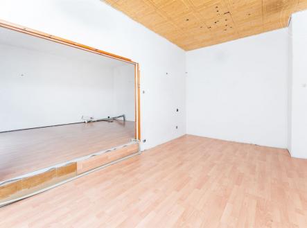 . | Prodej bytu, 2+kk, 45 m²