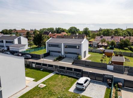 24 | Prodej - dům/vila, 90 m²