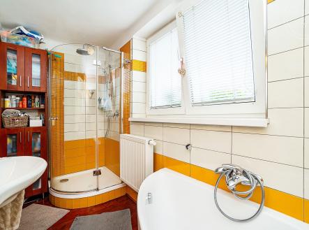 . | Pronájem bytu, 3+1, 56 m²
