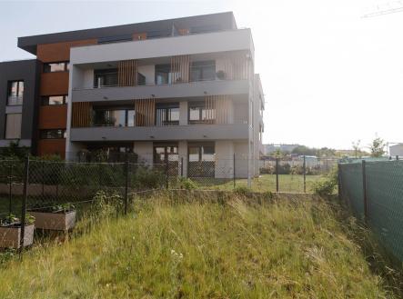 . | Pronájem bytu, 1+kk, 38 m²