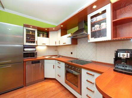 . | Prodej bytu, 4+kk, 80 m²