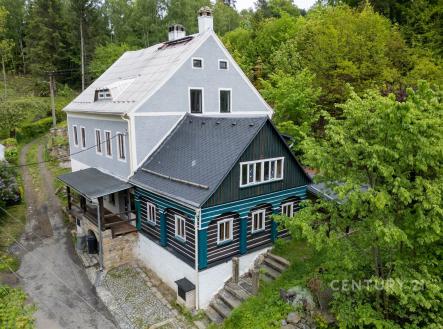 . | Prodej - dům/vila, 448 m²