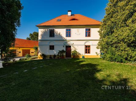 Prodej - dům/vila, 465 m² obrázek