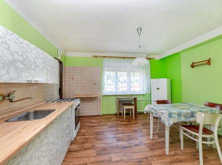 . | Prodej - dům/vila, 248 m²
