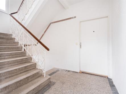 . | Pronájem bytu, 3+kk, 65 m²