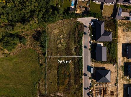 . | Prodej - pozemek pro bydlení, 963 m²