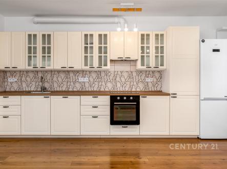 . | Prodej bytu, 3+kk, 121 m²