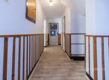 . | Prodej - dům/vila, 100 m²