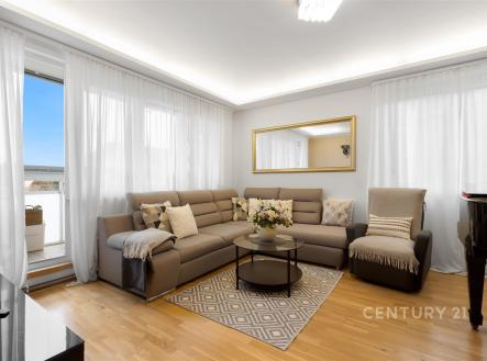 . | Prodej bytu, 4+1, 104 m²