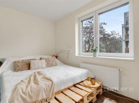 . | Pronájem bytu, 2+kk, 42 m²