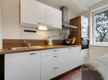 . | Pronájem bytu, 2+kk, 42 m²