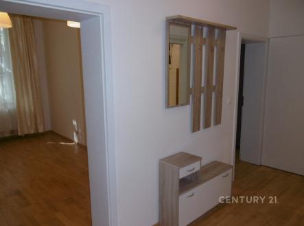 . | Pronájem bytu, 2+1, 46 m²