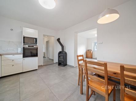 . | Prodej - dům/vila, 110 m²