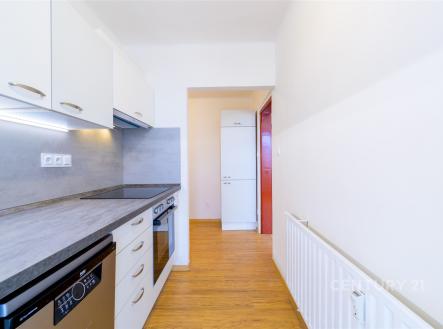 3 | Prodej bytu, 2+1, 47 m²