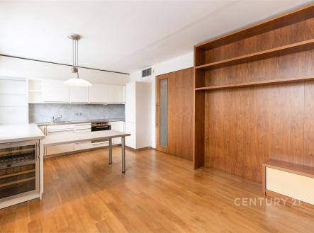 . | Pronájem bytu, 2+kk, 53 m²