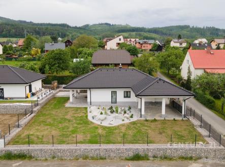 . | Pronájem - dům/vila, 109 m²