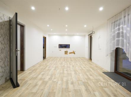 . | Prodej - dům/vila, 150 m²