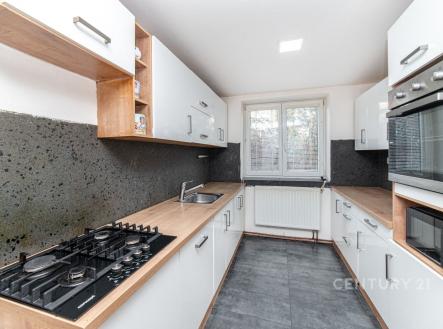 . | Prodej bytu, 5+1, 111 m²