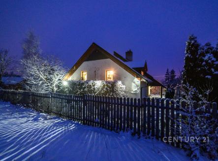 . | Prodej - dům/vila, 218 m²