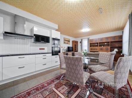 . | Prodej - dům/vila, 135 m²