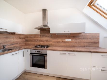 . | Pronájem bytu, 2+kk, 44 m²