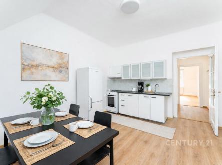 . | Prodej bytu, 2+kk, 46 m²