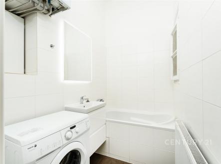 . | Prodej bytu, 2+kk, 46 m²