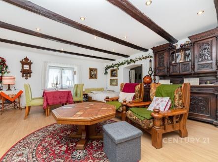 . | Prodej - dům/vila, 293 m²