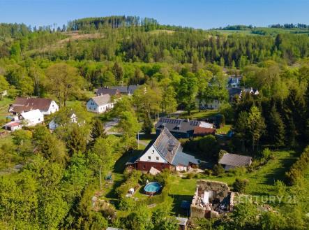 Prodej - chata/rekreační objekt, 293 m²