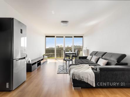 . | Pronájem bytu, 2+kk, 75 m²