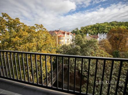 . | Prodej bytu, 3+kk, 79 m²