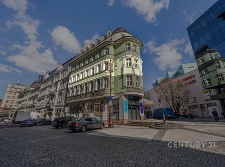 Pronájem - kanceláře, 140 m²