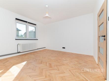 . | Pronájem bytu, 3+1, 80 m²