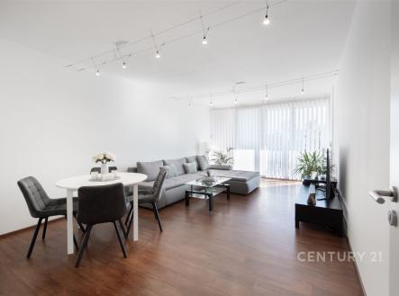 . | Pronájem bytu, 2+kk, 71 m²
