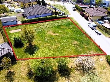 . | Pronájem - pozemek, zahrada, 919 m²