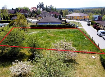 . | Pronájem - pozemek, zahrada, 919 m²